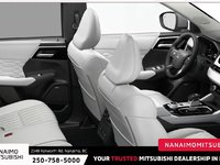 2026 Mitsubishi Outlander Plug-In Hybrid SEL-3