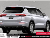 2026 Mitsubishi Outlander Plug-In Hybrid ES-2