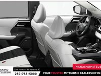 2026 Mitsubishi Outlander Plug-In Hybrid LE-5