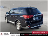 2016 Mitsubishi Outlander ES-4