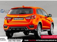 2027 Mitsubishi RVR SE AWC-2