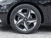 2023 Hyundai Elantra Luxury-3