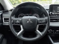 2024 Mitsubishi Outlander ES S-AWC-4