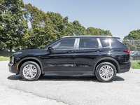 2024 Mitsubishi Outlander SE S-AWC-2