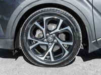 Toyota C-HR FWD XLE / SAFETY CERTIFIED / ACCIDENT FREE 2018-3