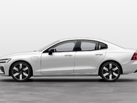 2025 Volvo S60 Plug-In Hybrid T8 AWD Ultra Dark Theme-5