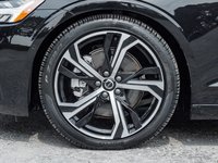 Volvo S60 B5 AWD Plus Dark Theme  CPO  19 ALLOY WHEEL 2024-3