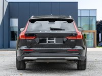 Volvo V60 Cross Country B5 AWD STATION WAGON  VOLVO CPO  NEARLY NEW 2025-5