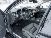 Volvo V60 Cross Country B5 AWD Core  LOW KM  NEARLY NEW  VOLVO CPO 2025-6