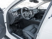 Volvo V60 Cross Country B5 AWD PLUS  19 ALLOY WHEELS  CLIMATE PACK  CPO 2025-6