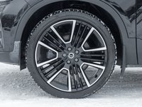 Volvo XC40 B5 AWD Ultimate Dark Theme  TRADE IN  VOLVO CPO 2024-3