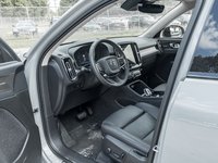 2025 Volvo XC40 B5 AWD Ultra Dark Theme  CPO  NEARLY NEW OFF LEASE-6