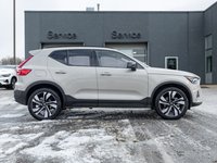 2025 Volvo XC40 B5 AWD Plus Dark Theme  20 ALLOY WHEEL  VOLVO CPO-4