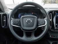 2025 Volvo XC40 B5 AWD Plus Dark Theme  20 ALLOY WHEEL  VOLVO CPO-7