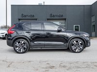2025 Volvo XC40 B5 AWD PLUS  20 ALLOY WHEELS  CLIMATE PACK  CPO-4