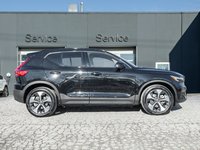 Volvo XC40 B5 AWD PLUS  19 ALLOY WHEELS  VOLVO CPO 2025-4