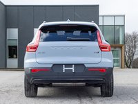 Volvo XC40 B5 AWD Plus Dark Theme CLOUD BLUE VOLVO CPO 2025-5