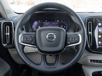 Volvo XC40 B5 AWD Plus Dark Theme  20 ALLOY WHEELS  CPO 2025-7