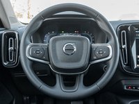 Volvo XC40 B5 AWD Core  LOW KM  CLIMATE PACK  CPO 2025-7