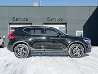 Volvo XC40 B5 AWD Core  LOW KM  CLIMATE PACK  CPO 2025-4