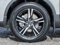 Volvo XC40 B5 AWD Core Bright Theme  CPO FIN RATE  3.49%-4%* 2025-3