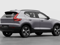 2026 Volvo XC40 B5 AWD Plus Dark Theme-3