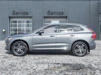 2021 Volvo XC60 Plug-In Hybrid Recharge T8 eAWD  LOW MILEAGE  VOLVO CPO-2