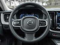 2025 Volvo XC60 B5 AWD Plus Dark Theme NEARLY NEW  CPO-7