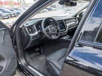 Volvo XC60 B5 AWD Plus Dark Theme  20 ALLOY WHEELS  CPO 2025-6