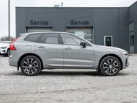 2025 Volvo XC60 B5 AWD Plus Dark Theme-4