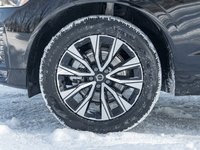 2025 Volvo XC60 B5 AWD Core Dark Theme 19 ALLOY WHEELS  VOLVO CPO-3
