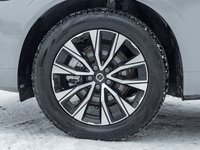 2025 Volvo XC60 B5 AWD Core Dark Theme 19 ALLOY WHEELS  VOLVO CPO-3