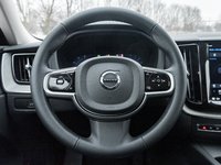 2025 Volvo XC60 B5 AWD Plus Dark Theme-6