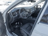 2025 Volvo XC60 B5 AWD Core Dark Theme  19 ALLOY WHEEL  VOLVO CPO-6