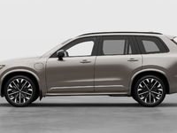 2026 Volvo XC90 Plug-In Hybrid T8 AWD Ultra Dark Theme 7-Seater-7