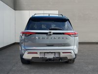 Nissan Pathfinder PLATINUM AWD 2024-4