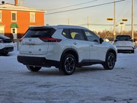 Nissan Rogue SV AWD 2025-4