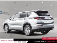 2024 Mitsubishi Outlander ES-2