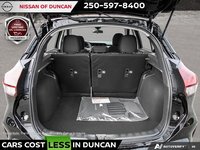 2025 Nissan Kicks Play SV-6