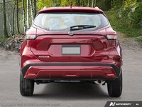 2025 Nissan Kicks Play SV-4