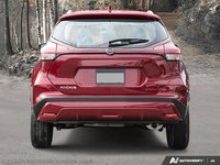 2025 Nissan Kicks Play SV-4