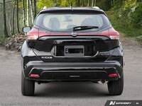 2025 Nissan Kicks Play SV-4