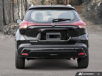 2025 Nissan Kicks Play SV-4