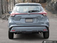 2025 Nissan Kicks Play S-4