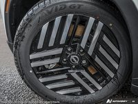 2026 Nissan LEAF SV Plus-5