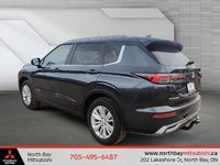 2026 Mitsubishi OUTLANDER SE-3