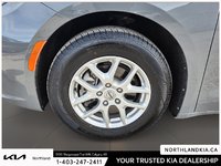 2023 Chrysler Pacifica Touring-L-6