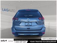 2017 Nissan Rogue S-1