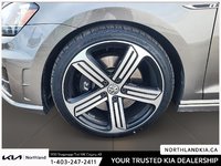 2017 Volkswagen Golf R 2.0 TSI-6