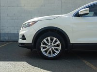 2021 Nissan Qashqai S-1